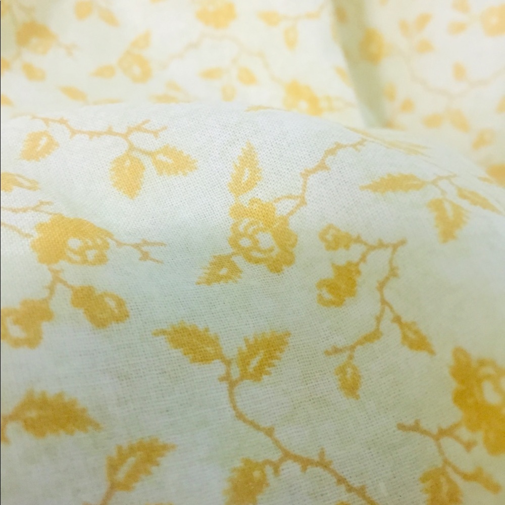 Blouse - Picture 8 of 8